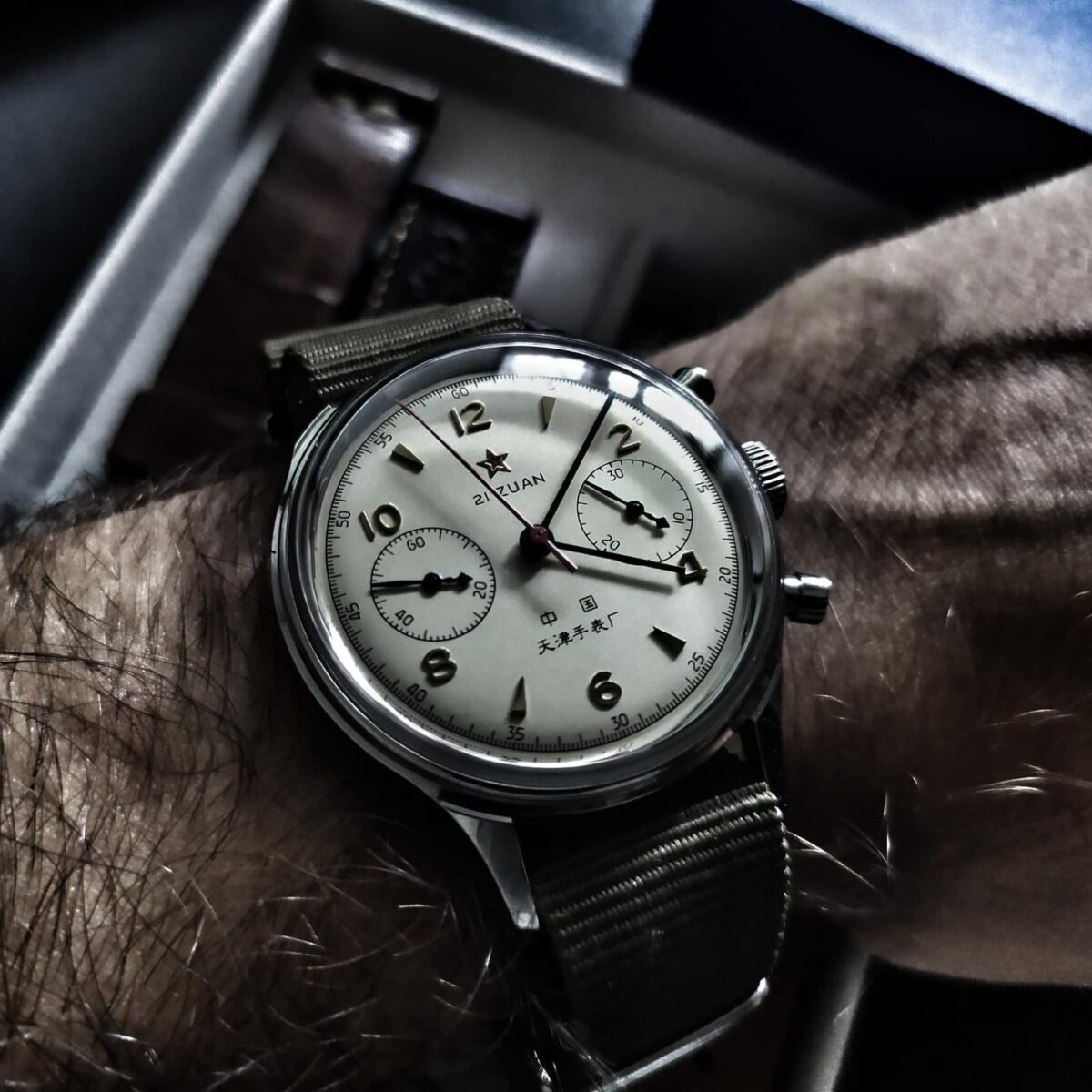 Review Seagull 1963 Air Force Chronograph